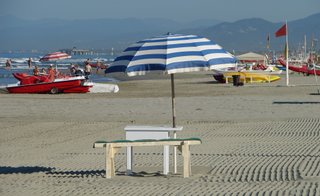 learn Italian on the beach